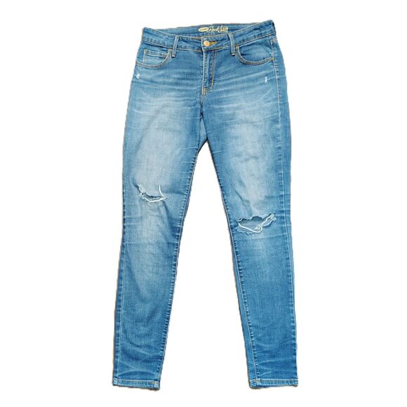 OLD NAVY Low Rise Rock Star Distressed Sz 6 Women's Stretch Jeans - Picture 1 of 4